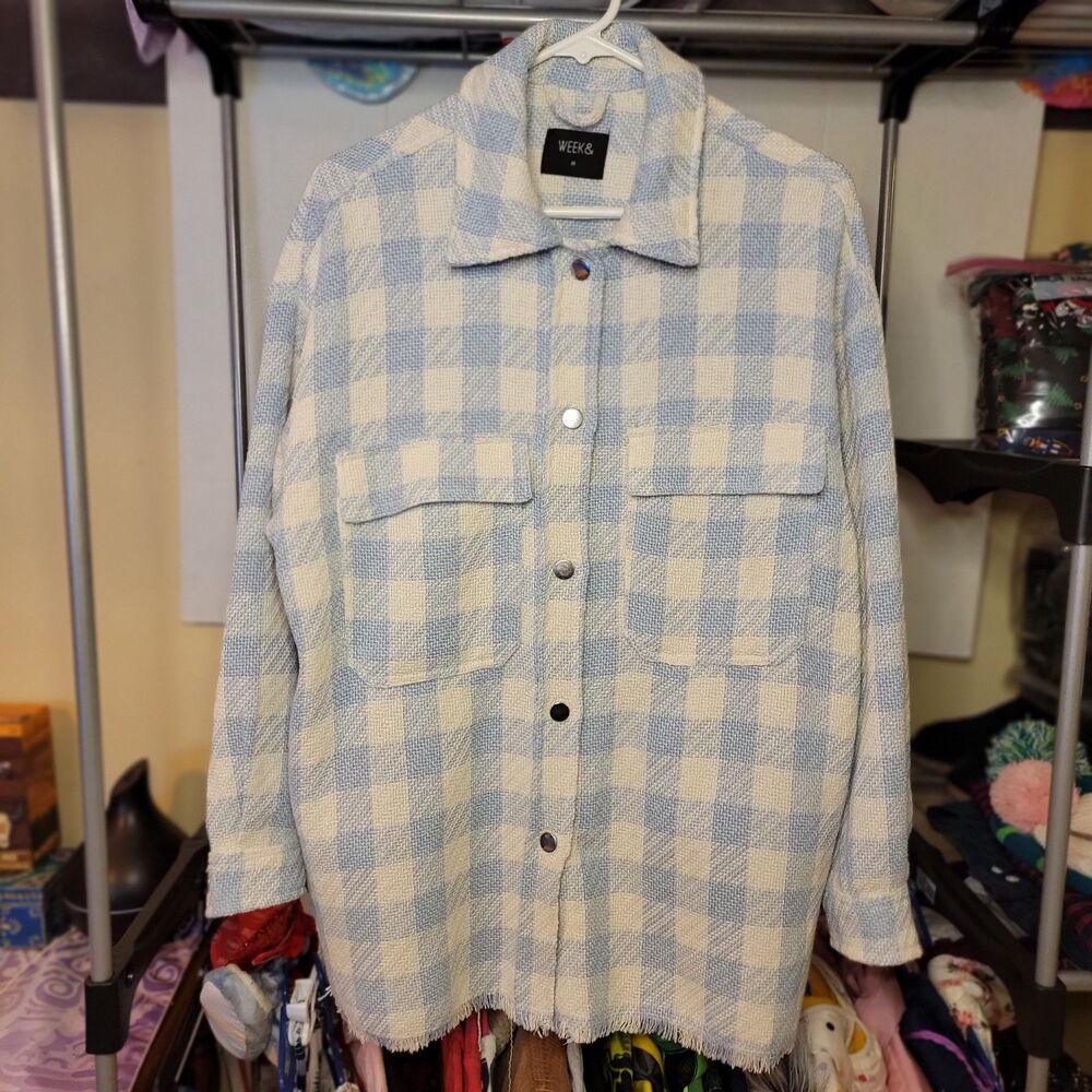 Week& Coat Light Blue Plaid Full Button - Size Medium
